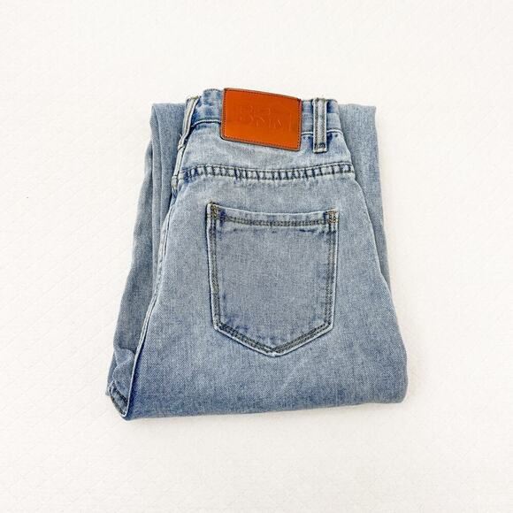 Princess Polly Light Wash Denim Mom Jeans Raw Hem Size 0 - Picture 1 of 8